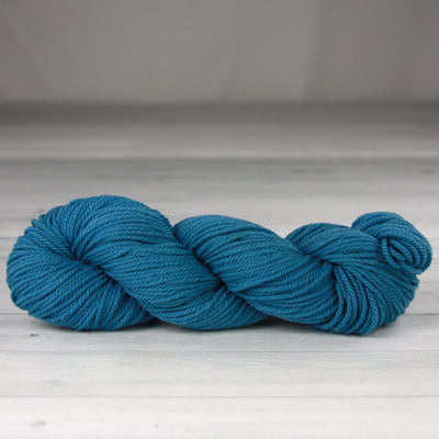 Cora - 3-ply Worsted